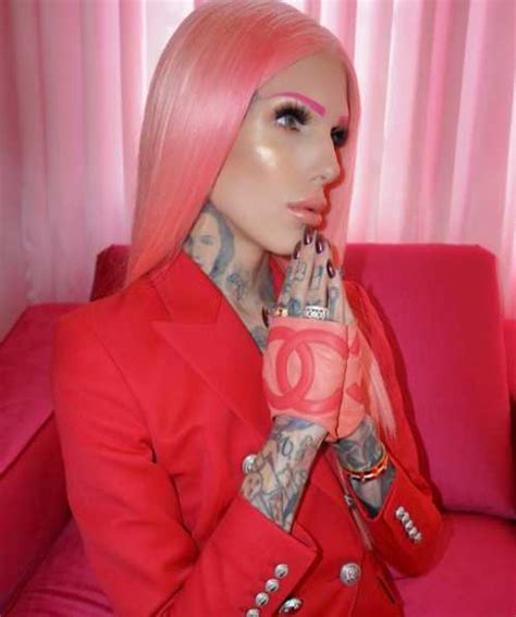 chanel boomerang jeffree star|Chanel's $1,325 Boomerang Draws Accusations of .